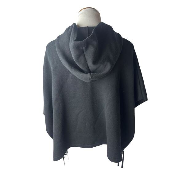 Lululemon All In A Day Hooded Poncho Sweater Black Merino Wool One Size - Picture 2 of 5